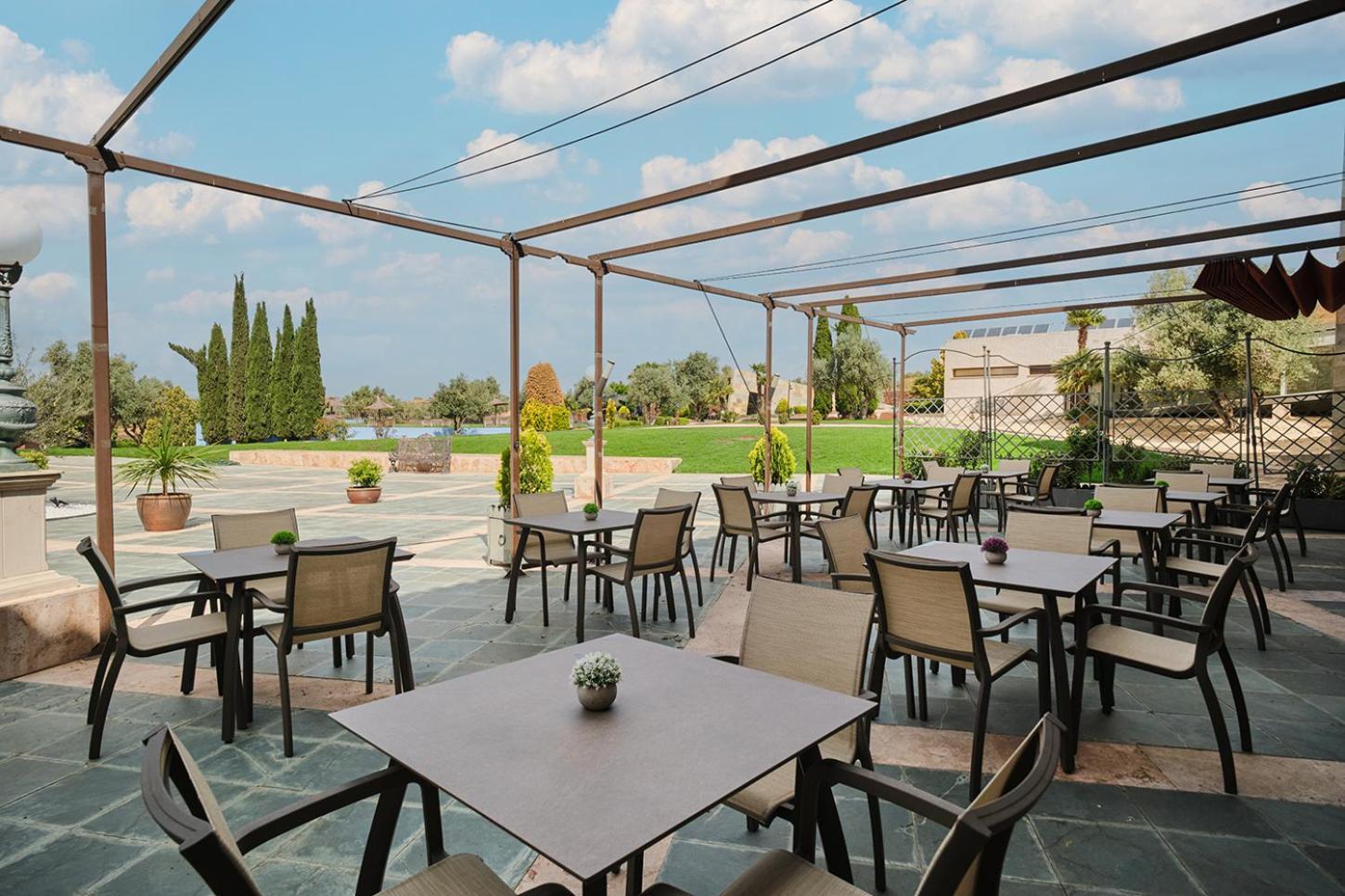 Hotel Spa Villa Nazules Chueca Zewnętrze zdjęcie