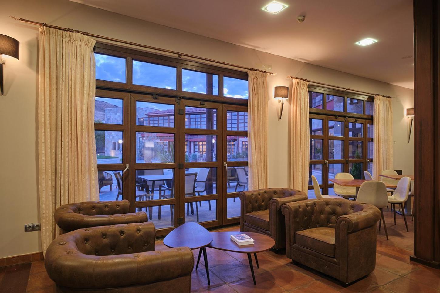 Hotel Spa Villa Nazules Chueca Zewnętrze zdjęcie